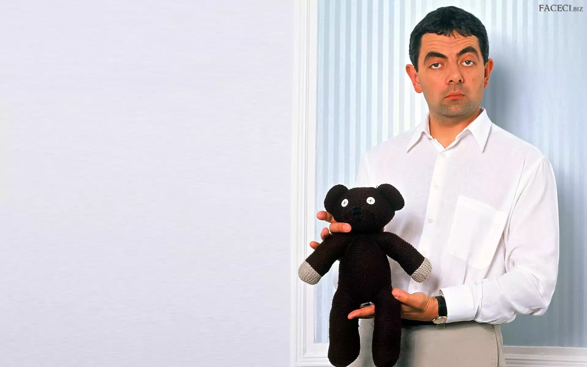 Rowan Atkinson, Misiek